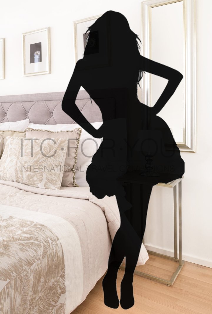 Travel companion escort SCARLETT - ITC FOR YOU